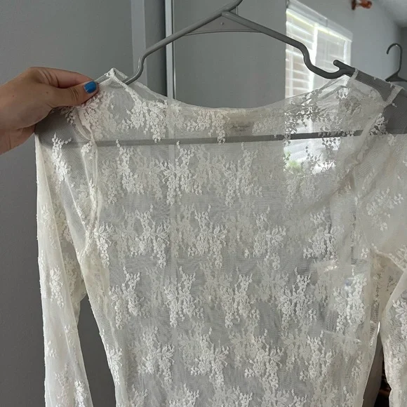 ABERCROMBIE lace shirt - Picture 4 of 9
